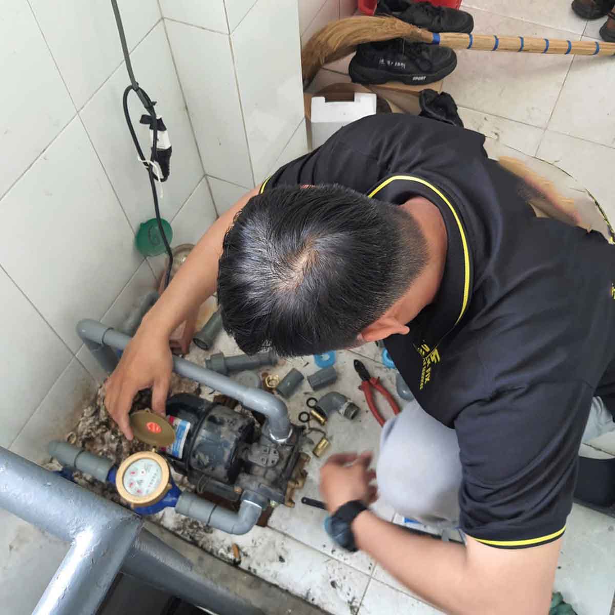 Sửa máy bơm nước tại nhà uy tín – Thợ chuyên nghiệp, có mặt sau 20 phút
