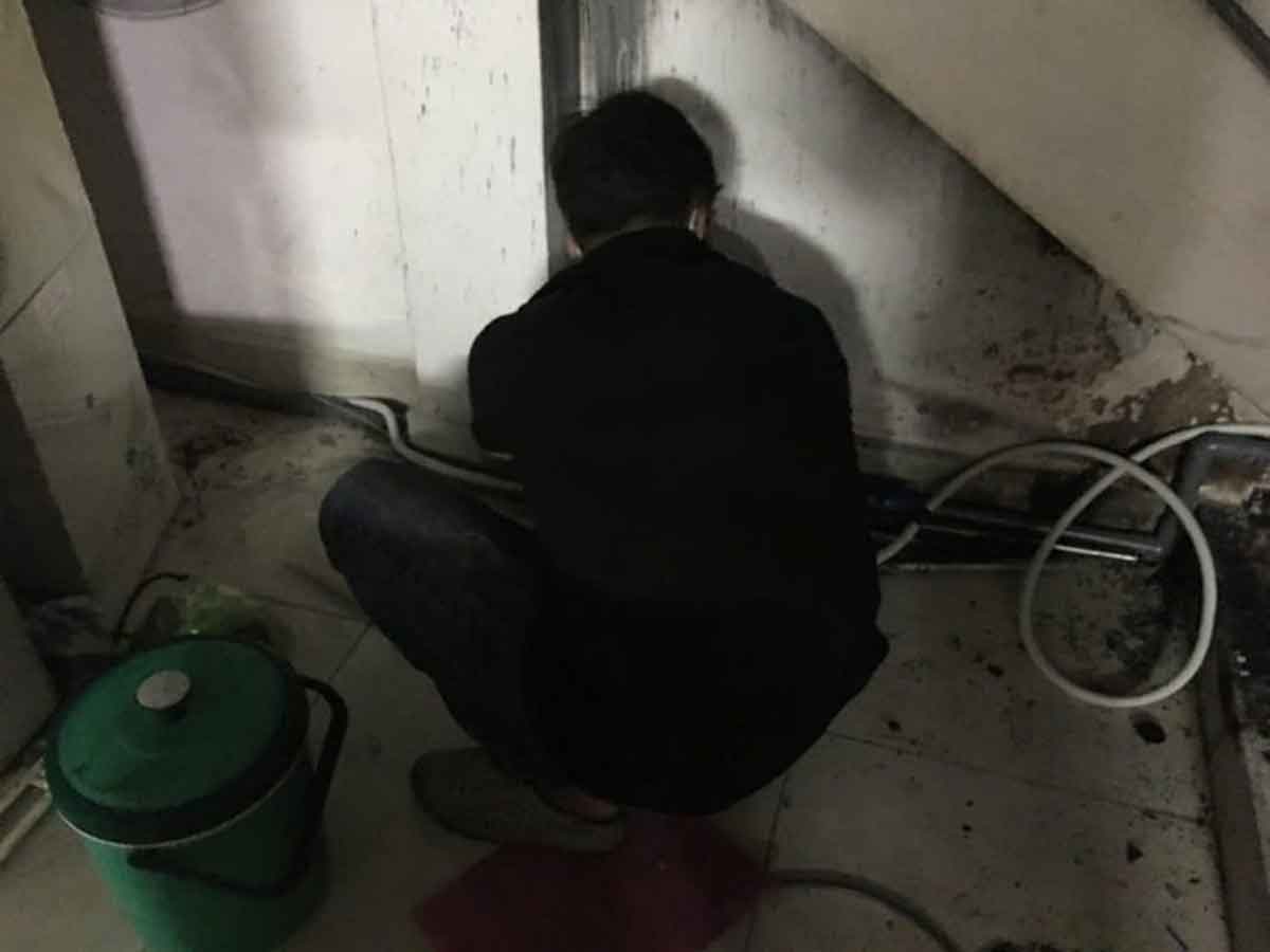 Thợ sửa ống nước tại nhà uy tín – Có mặt sau 20 phút, phục vụ toàn TP.HCM